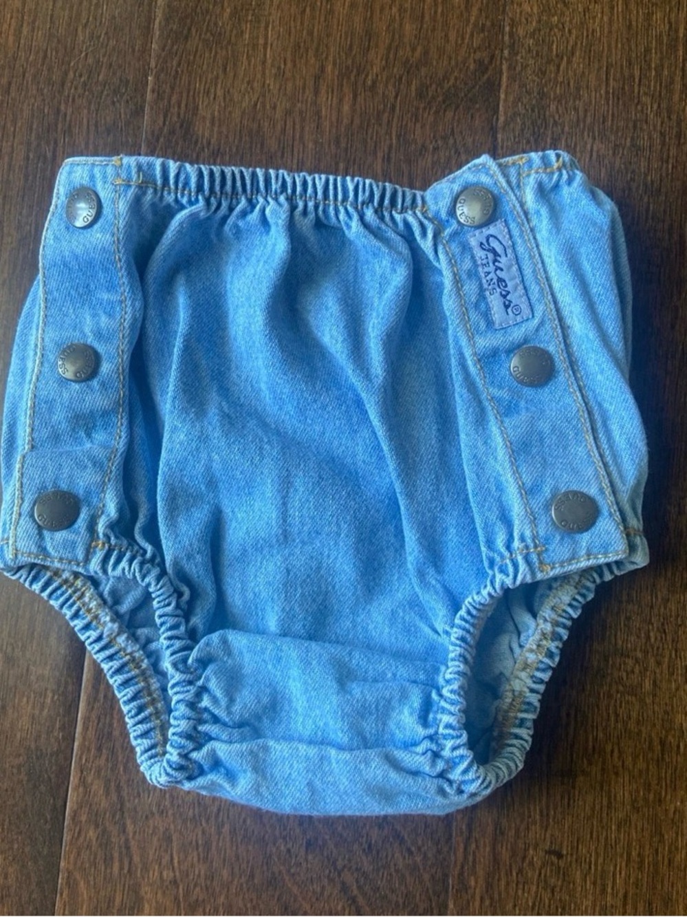 Vintage VTG Guess denim bloomers SZ 6M light wash - Picture 2 of 5